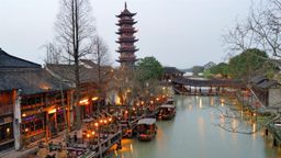 Wuzhen Water Town Tour