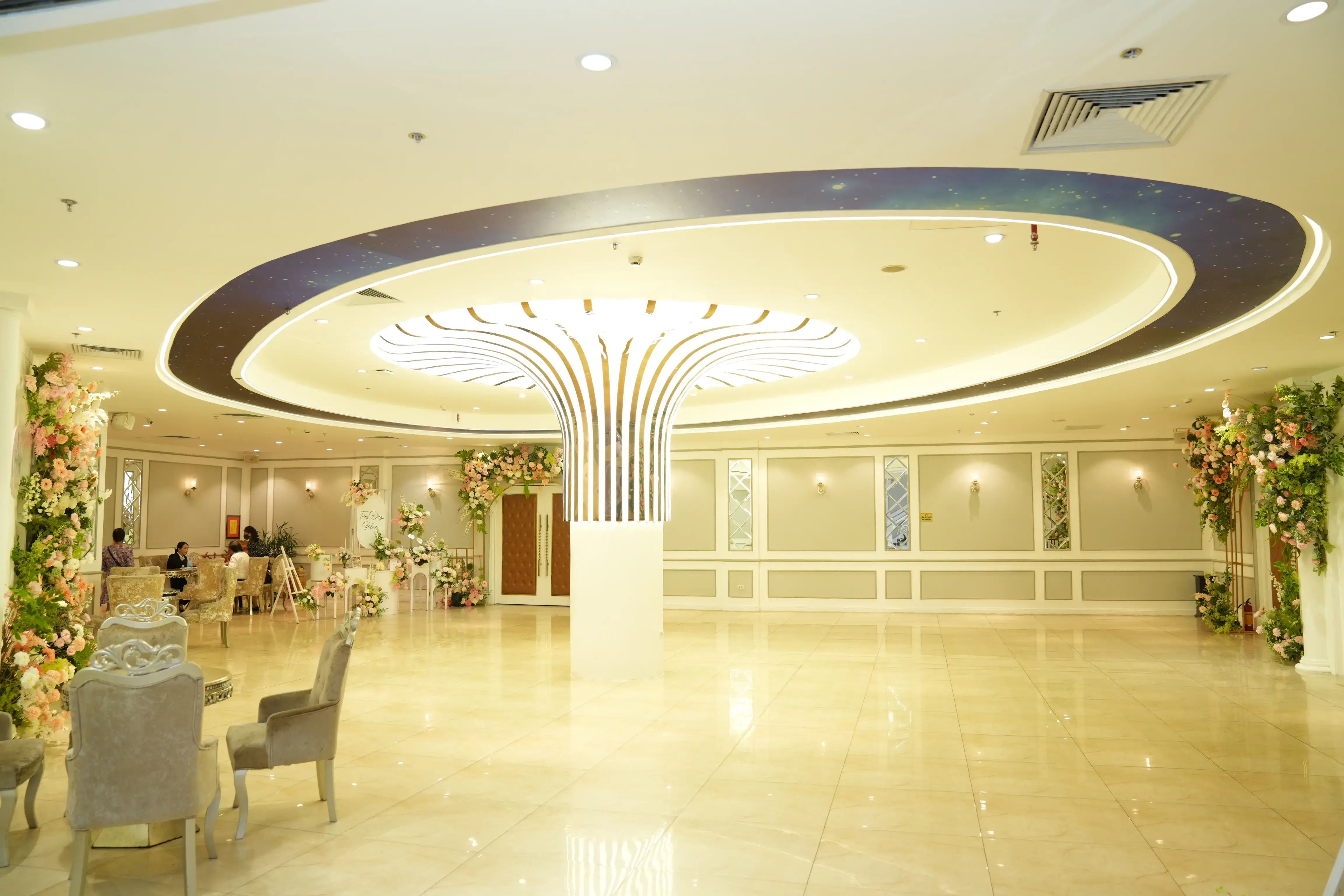 Trung tâm tổ chức sự kiện và tiệc cưới Trống Đồng Palace Trần Đăng Ninh. Nhà hàng tiệc cưới Trống Đồng Palace Trần Đăng Ninh