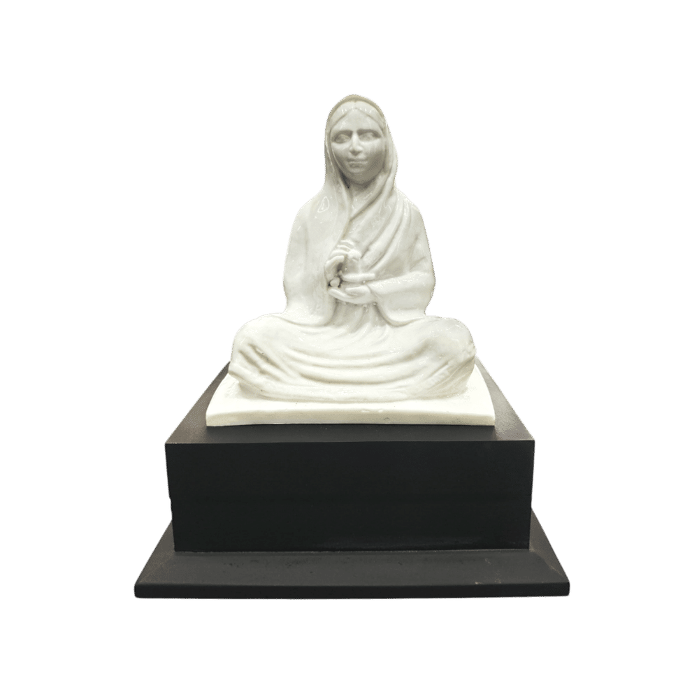 MAA AHILYA Sitting medium