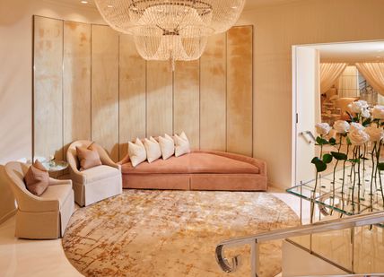 An image of a reception room