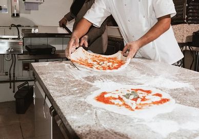 Pizza making class