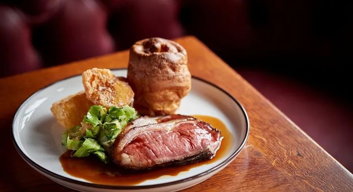 The Hind's Head Gift Experience Vouchers hero image