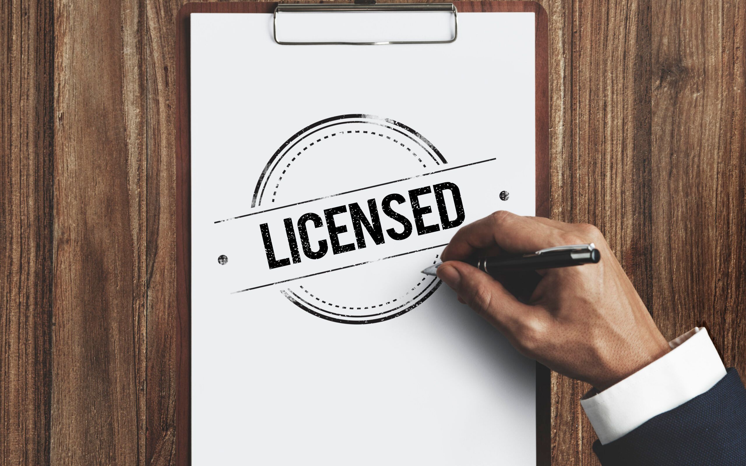 check-forex-broker-license-edited-scaled.jpg