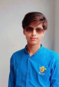 image of Hamza iqbal