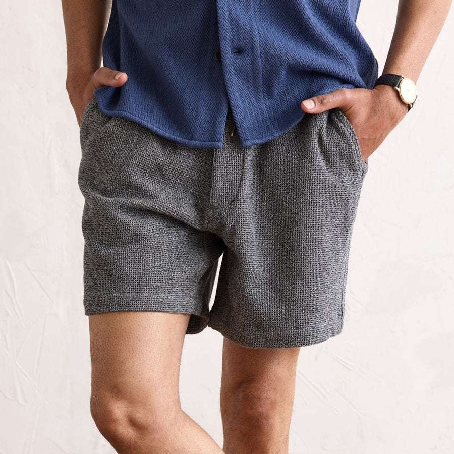 Best casual shorts for men to wear now.