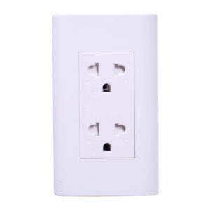 Royu Plano Duplex Universal Outlet with Ground Set MD913