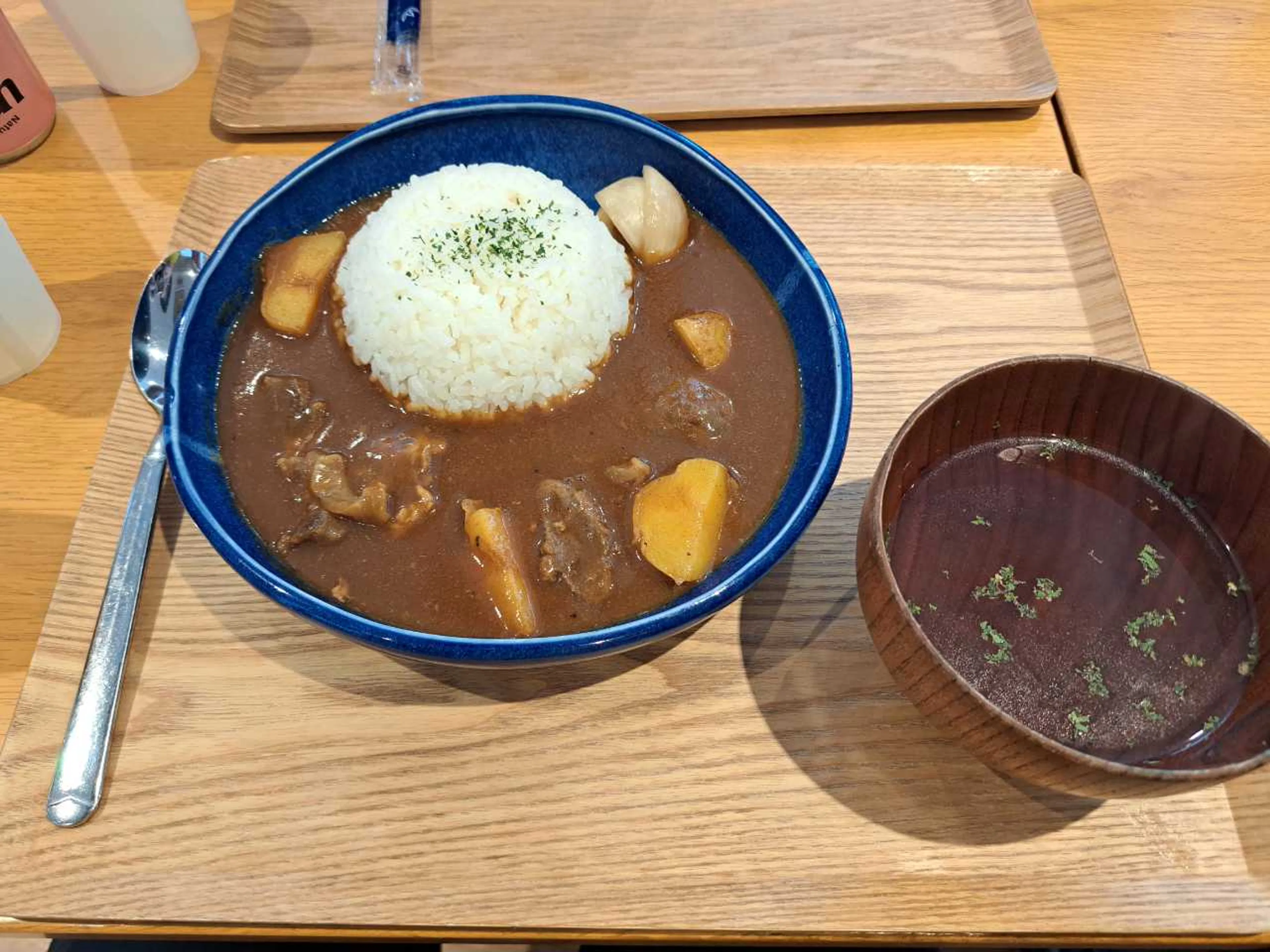 冷えた体に染み渡る。カルデラ湖みたい？