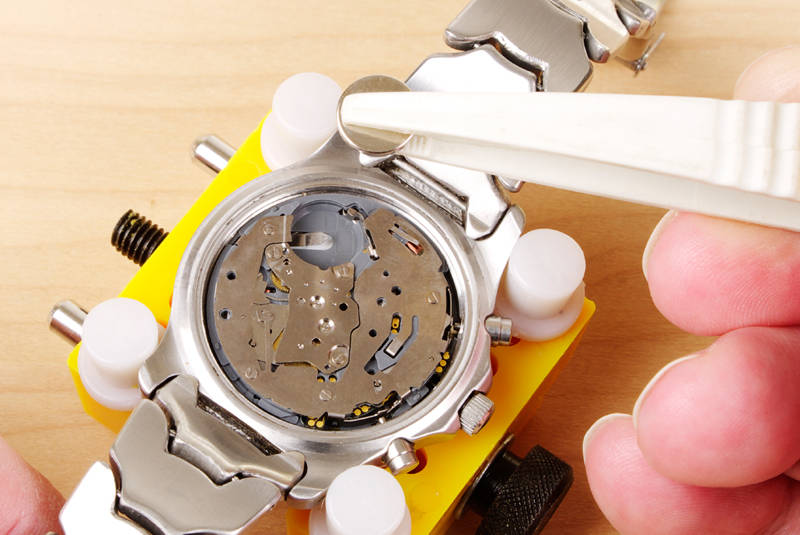 3 Signs your watch battery may need replacing Repairs By Post