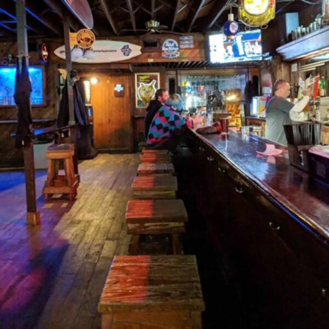 Char Bar, Kansas City, MO, Seen On Burgers, Brew and Que