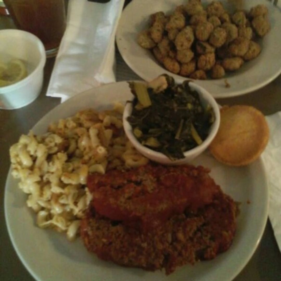 Mama Lee's Soul Food