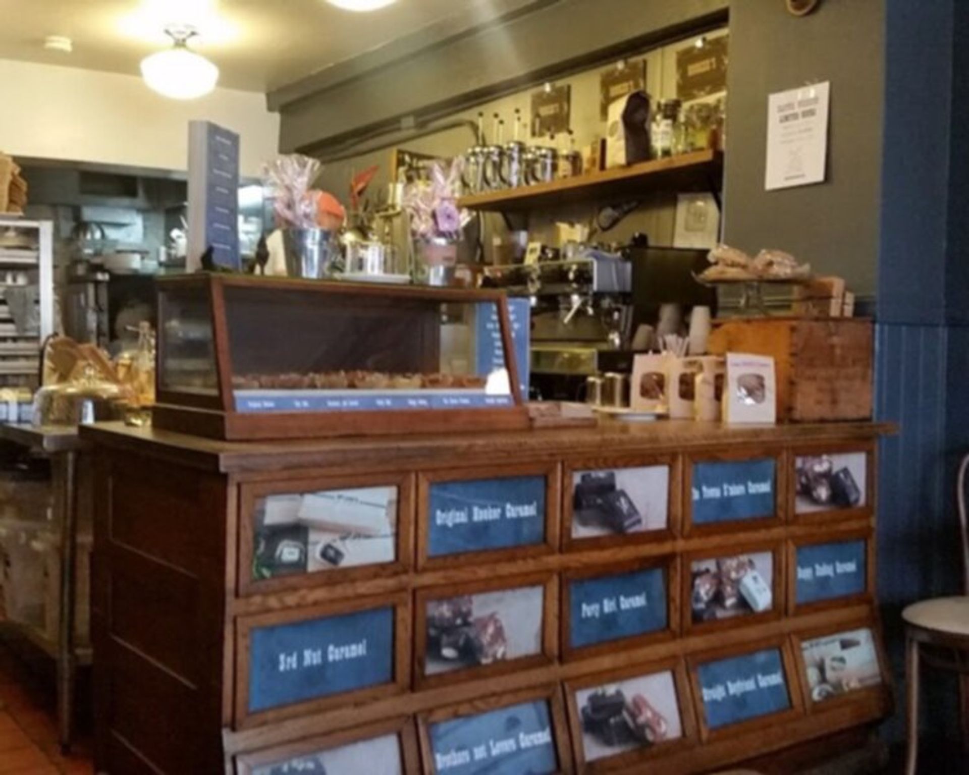 Hooker's Sweet Treats