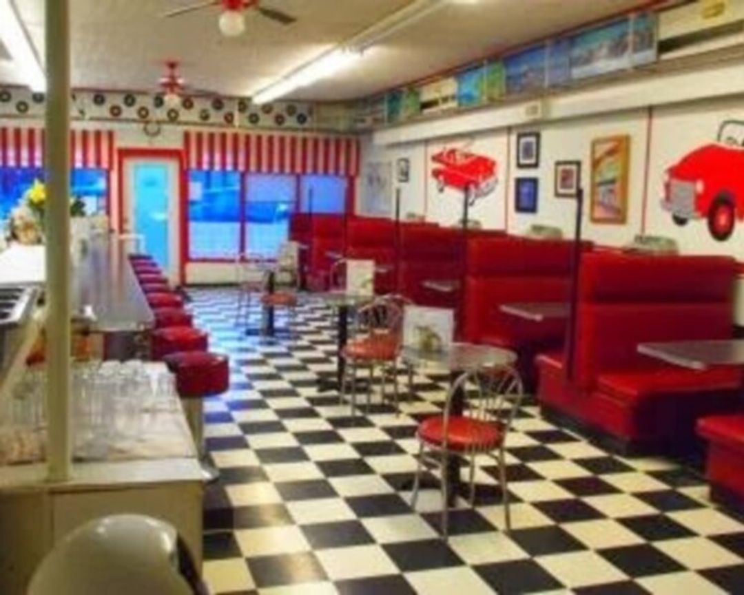 Evelyn's Memory Lane Diner