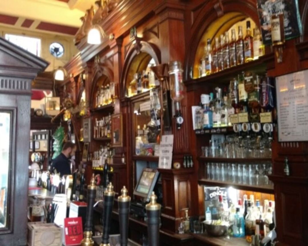 The Palace Bar