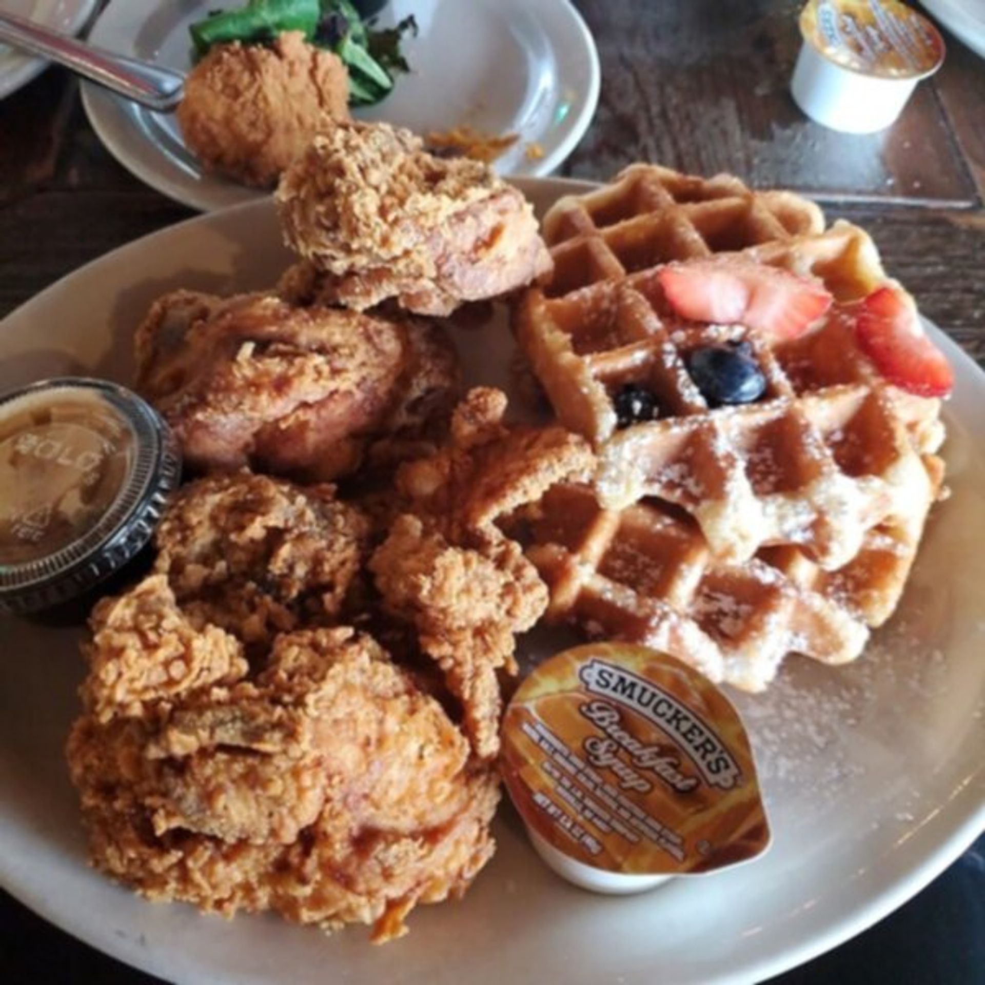 Lucy's Fried Chicken