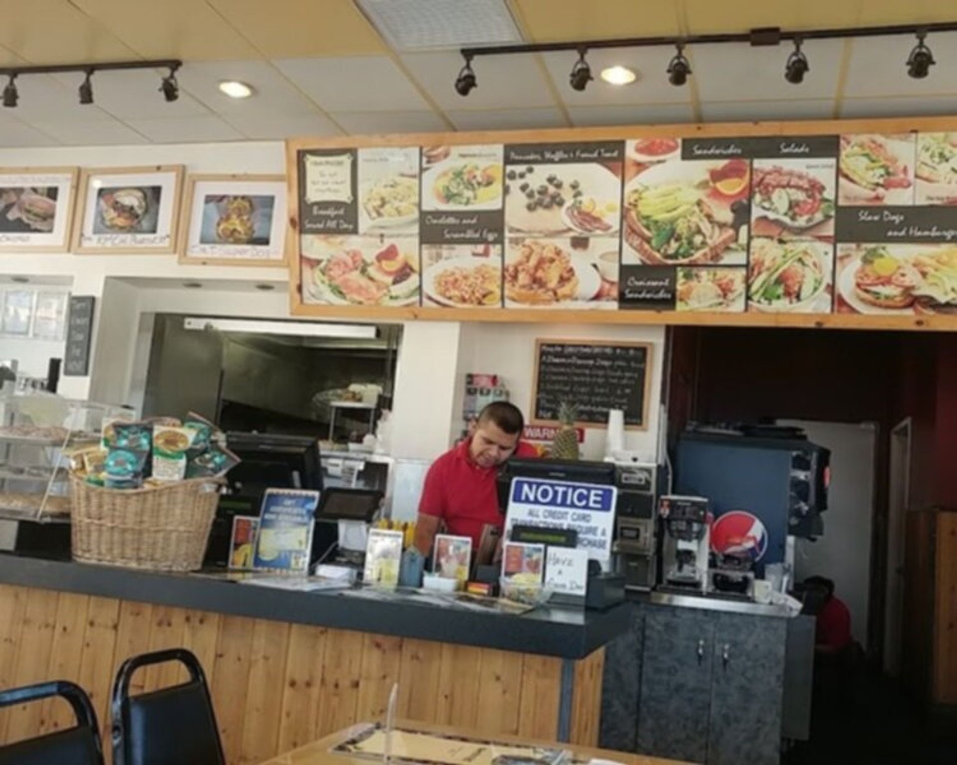 The Slaw Dogs Cafe, Duarte