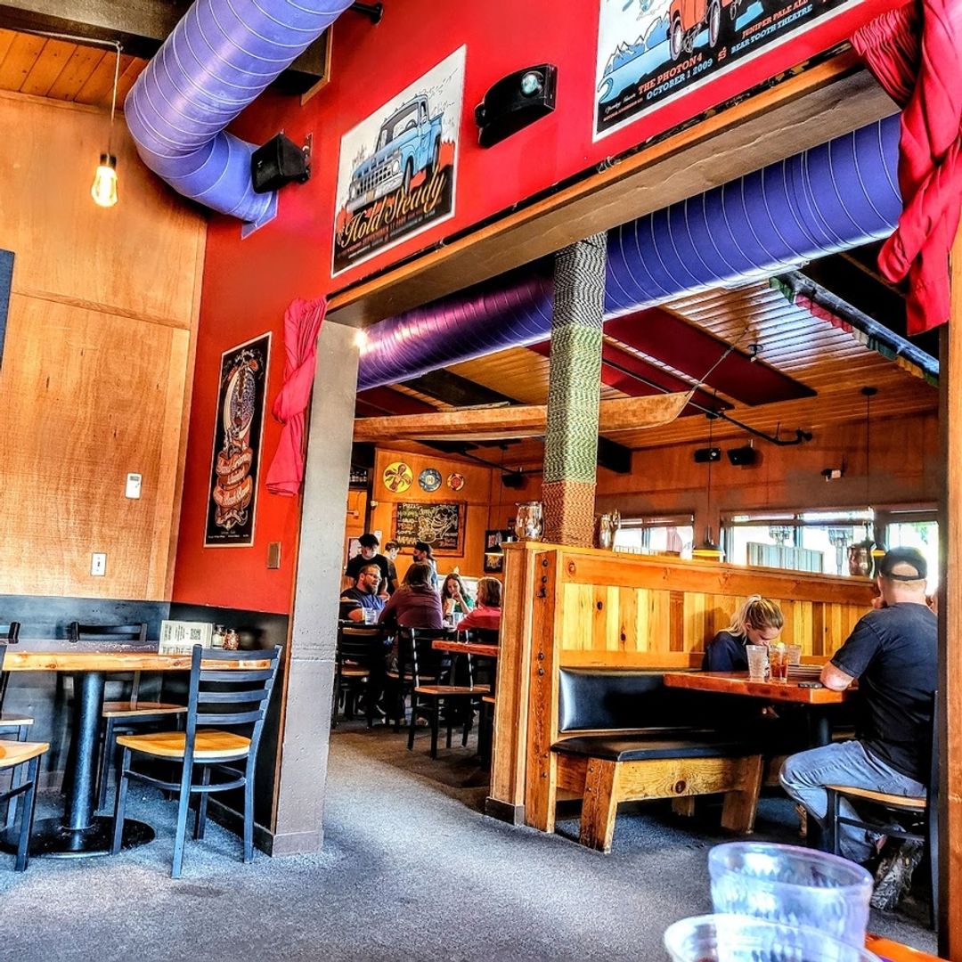 Moose's Tooth Pub & Pizzeria