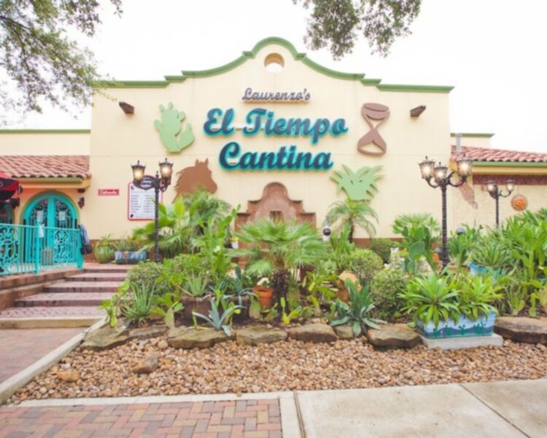 El Tiempo Cantina