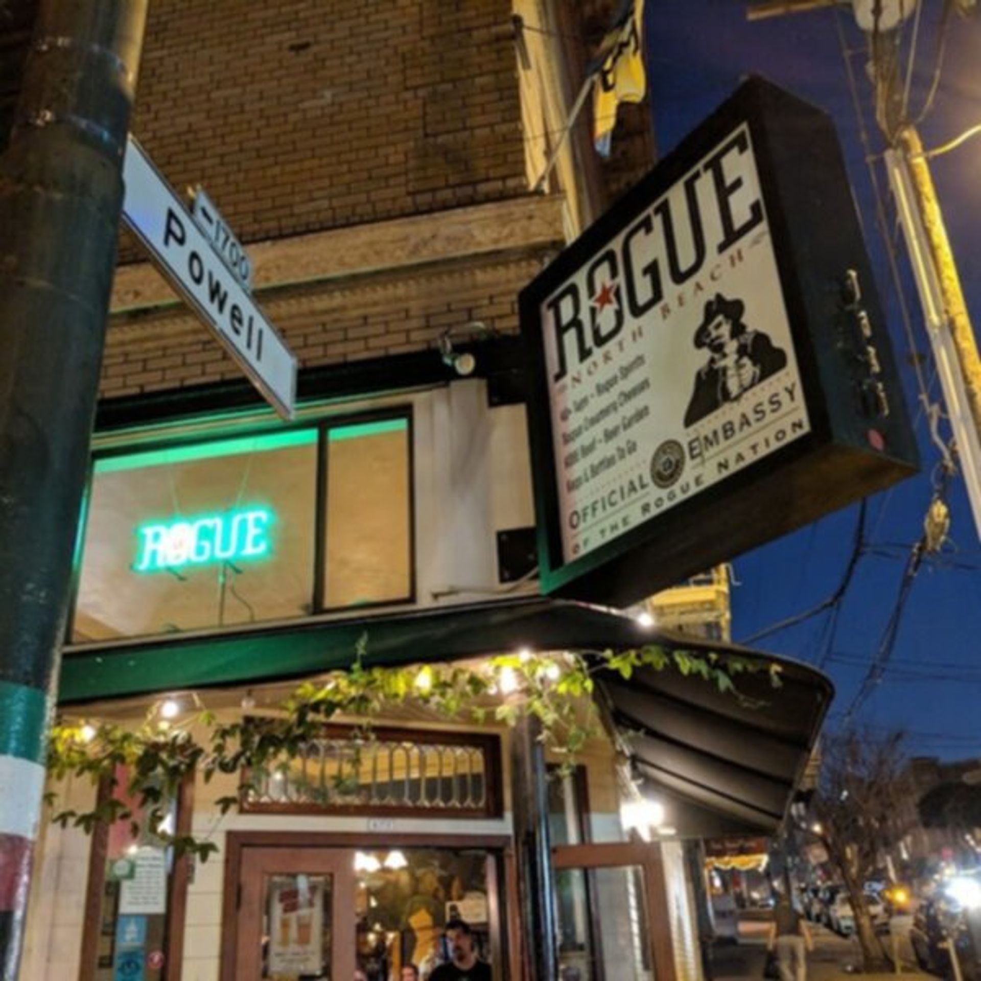 Rogue Ales Public House
