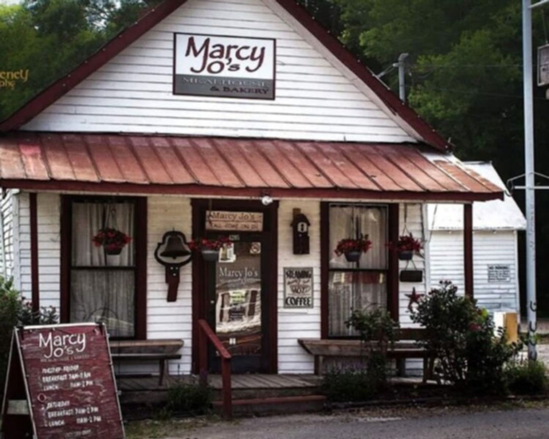 Marcy Jo's Mealhouse and Bakery