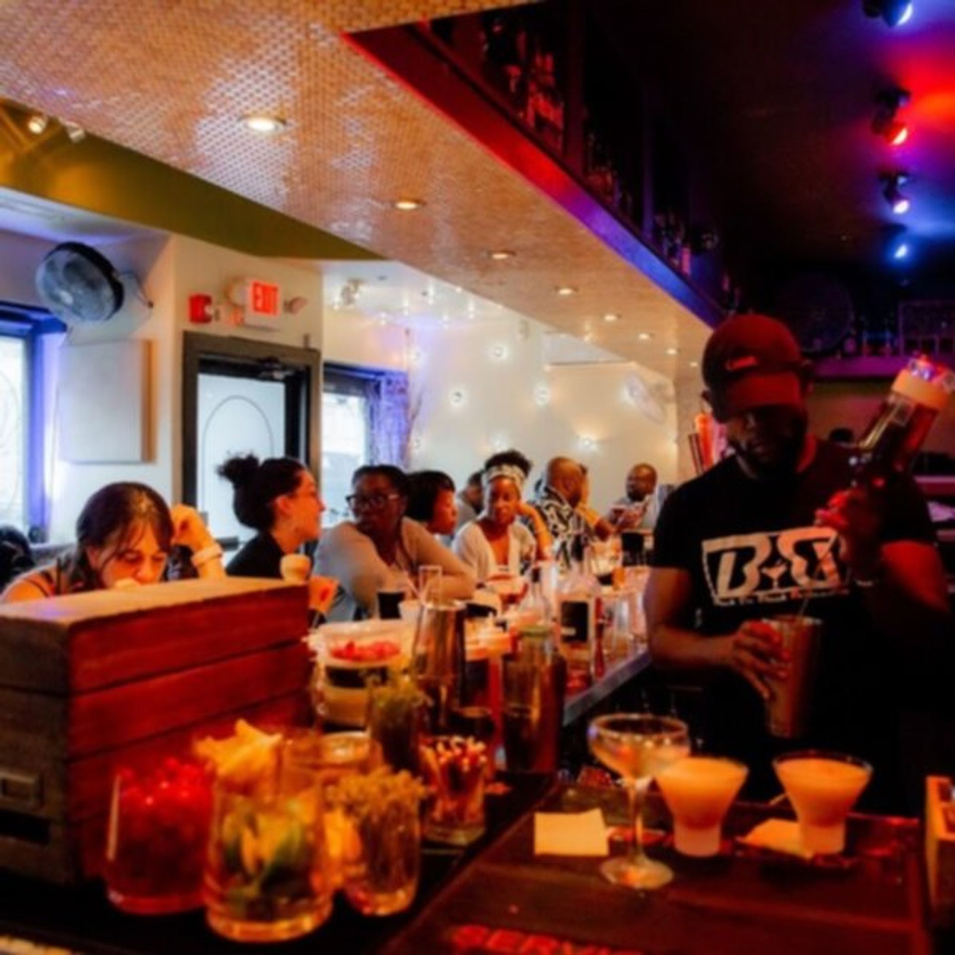 Darryl's Corner Bar & Kitchen