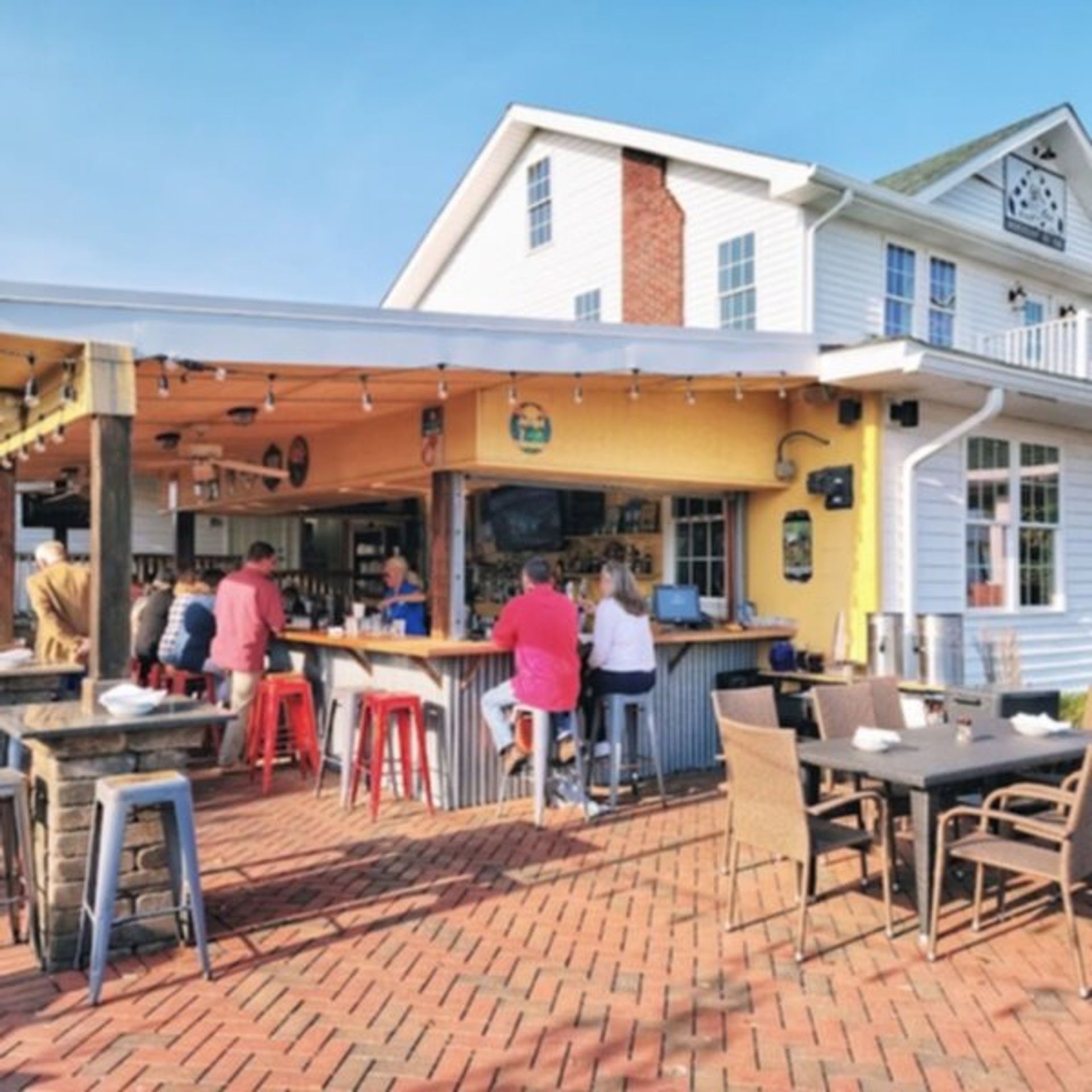 Floyd's 1921 Restaurant, Bar & Catering