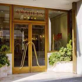 Amadeus (Min 2 Night Stay) 1, Hotel Tronchetto Waterbus Stop