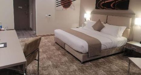 Others 2 Gloria Hotel And Suites