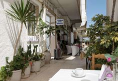 Others 5 Zorbas Crete