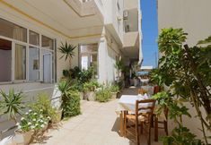 Others 3 Zorbas Crete