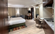 Lobi 7 City Seasons Suites Dubai