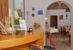 Others 7 Zorbas Crete