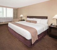 Bilik Tidur 6 Ramada Plaza By Wyndham Calgary Downtown