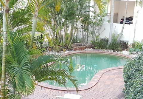 외관 EXCELLSIOR MOOLOOLABA