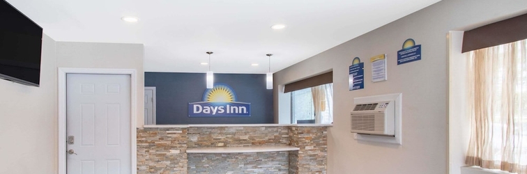 Lobby Days Inn by Wyndham Elmsford / White Plains