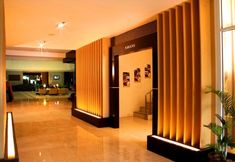 ล็อบบี้ 2 Grand Inna Daira
