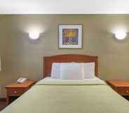 Bilik Tidur 6 Days Inn by Wyndham Elmsford / White Plains