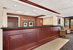 로비 4 Howard Johnson By Wyndham Greensboro Near The Coliseum