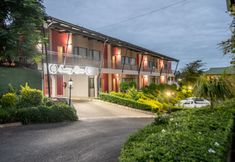 Exterior 7 HOTEL SAVOY