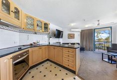 로비 7 EXCELLSIOR MOOLOOLABA