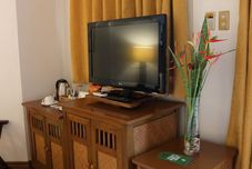 Lobi Boracay Tropics Resort Hotel