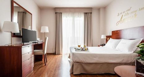 Others 2 Vincci Mediterraneo