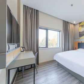 Hotel Main Pic1Rujia Ruibai Hotel (Jiutinglai Fang Road Store, Shanghai National Convention and Exhibition Center),Golden Villa Resort Shanghai飯店