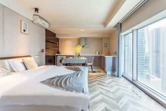 Others Intimate Space Projection Hotel Apartment (Taikoo Li No. 1 Branch)