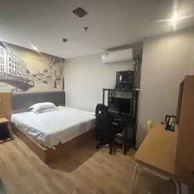 Hotel Main Pic1Mancat E-sports Hotel (Shanghai Hongqiao Airport Branch),Ji Htl. Nanxiang Taimao Com'l. Plz飯店