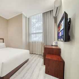 Hotel Main Pic 1 Luen Thai Boutique Hotel (Shanghai Gongfu Xincun Subway Station), Yinggao West Road Bridge Hotels