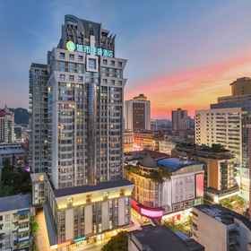 Hotel Main Pic 1 City Express (Liuzhou Wuxing Pedestrian Street Zhonghuan Mansion), Chao Si Mu Xiang Hotels