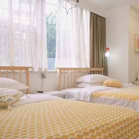 Hotel Main Pic1Mufeng Light Luxury Hotel (Jiefangbei Hongyadong Branch)，Qiansimen Bridge飯店