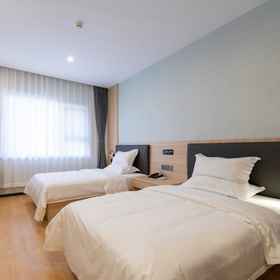 Hotel Main Pic1Home Inn UP Huaxuan Collection Hotel (Beijing Pinggu Pedestrian Street Government Branch)，北京师范大学附属中学平谷第一分校飯店