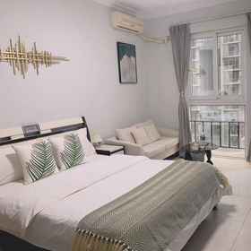 Hotel Main Pic1Poly Hotel Apartment (Zhujiang New Town Metro Station Branch)，Atour Hotel飯店