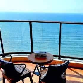 Hotel Main Pic 1 Anxin·Light Luxury Seaview Hotel Apartment (Dongdaihe White Gold Sea Branch), Luoman Hotels